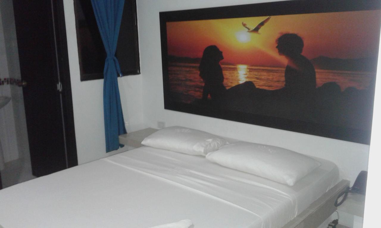 Hostal Residencial El Castillo Santa Marta  Ngoại thất bức ảnh